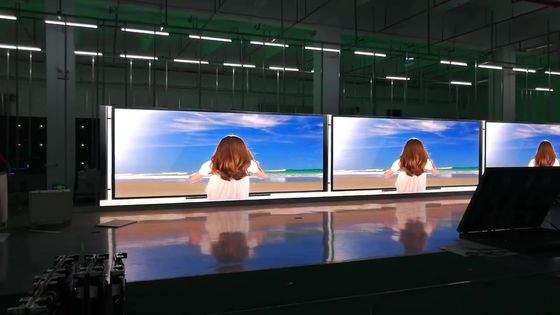 el panel de pantalla LED de alquiler 3000cd/SqmOutdoor 4.81m m Nova Linsn Control System