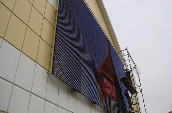 Alta exhibición llevada al aire libre de la cortina de la transparencia P15.625 para la medios publicidad de la fachada